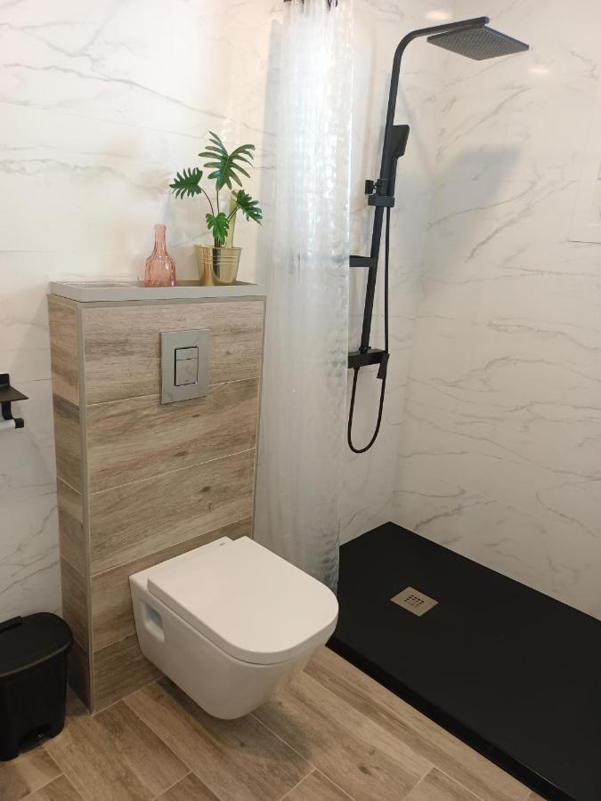 Lebana Plaza Dario Apartman Facinas Kültér fotó